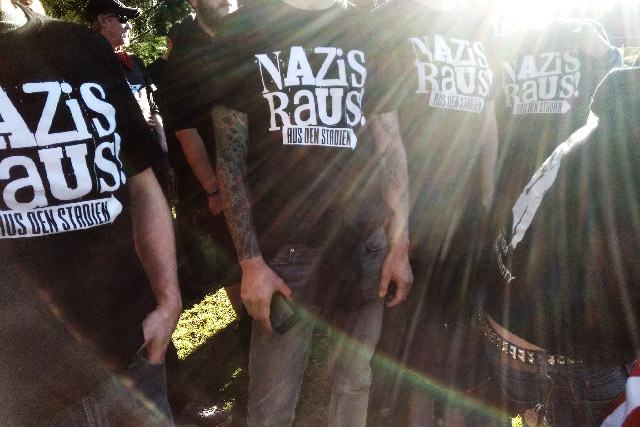 171016_rsl_aufwaermshirts